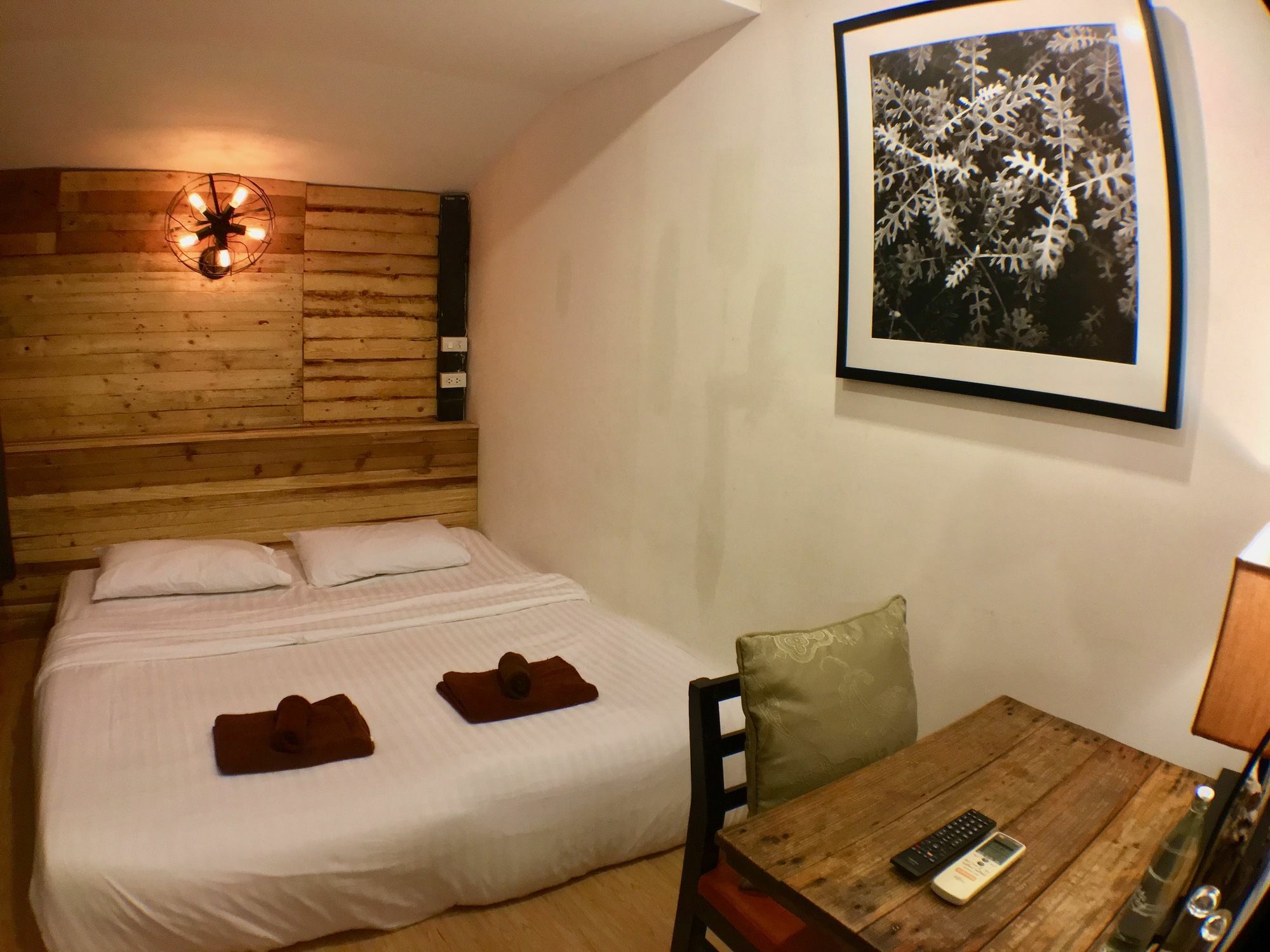 Jao Hostel & Cafe Chiang Mai Eksteriør billede